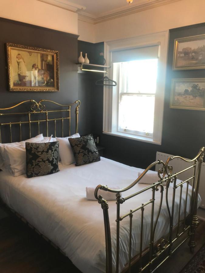 The Warren Belfast Bed & Breakfast Екстериор снимка